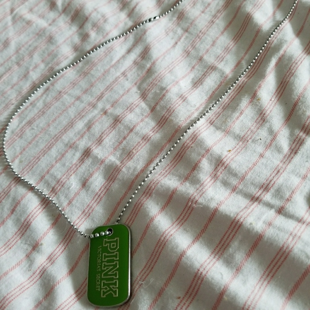 PINK Victoria's secret dog tag necklace